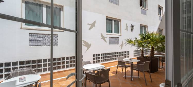 蒙特特里亚纳住宿(Monte Triana Sevilla)图片