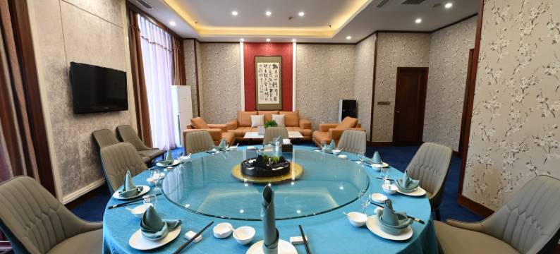 沈阳荣富饭店(太原街沈阳站西广场店)图片