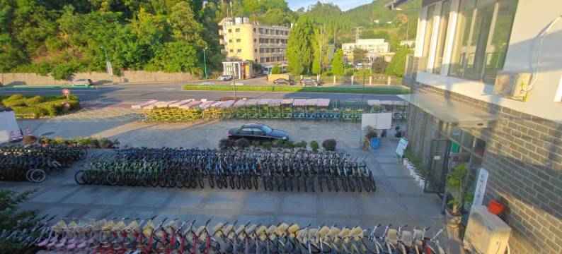 千岛湖半岛露营营地图片