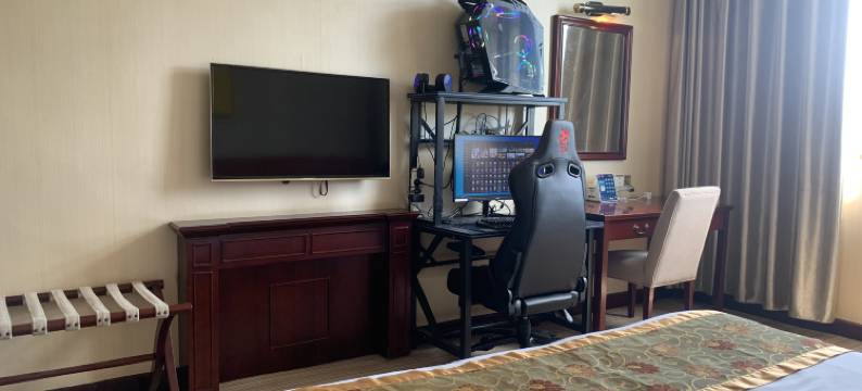 亚信电竞酒店(深圳龙岗碧新路店)图片