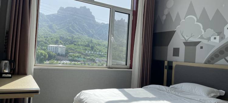 睿柏·云酒店(武安田鑫小镇店)图片