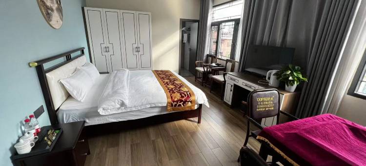 盘州乌蒙大草原云溪雅舍民宿图片