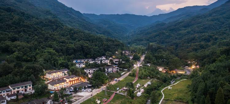 山中花开私汤民宿图片