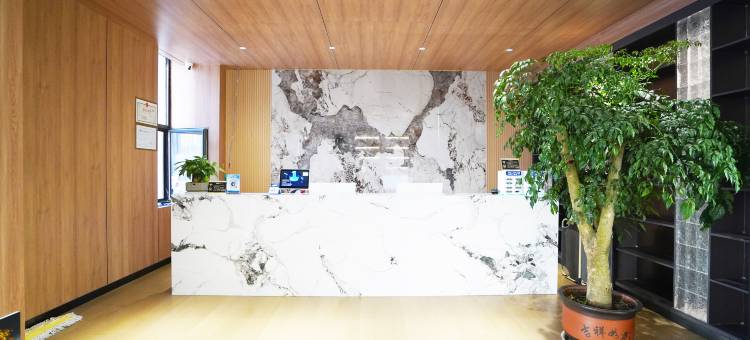 蓝登臻选酒店图片