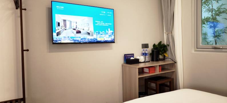 乐酷假日快捷酒店(北京王四营店)图片