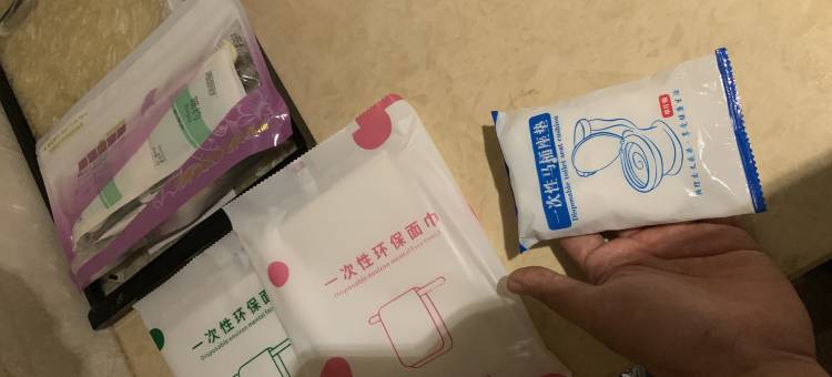 铂度商务酒店(平江县天岳汽车站店)图片