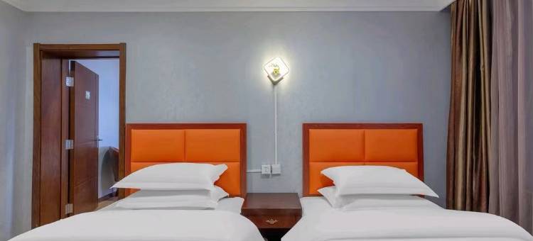 新四季宾馆(赤峰市医院店)图片