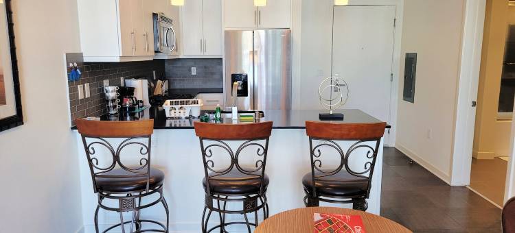 StaysPro - 威尼斯海滩豪华公寓，距码头和圣塔莫尼卡几分钟(StaysPro - Venice Beach Luxury Apartments Minutes to the Marina and Santa Monica)图片