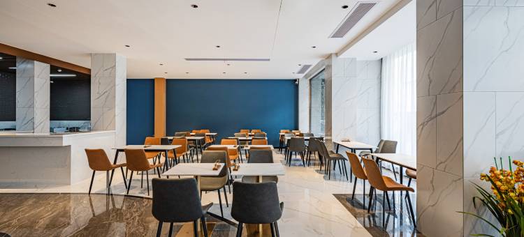 潮漫酒店(湘潭韶山景区铜像广场店)图片