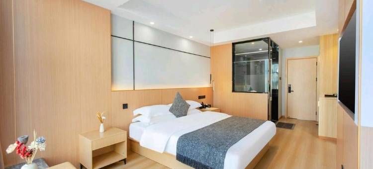 兰雅湾未来酒店 (雅安川农卓达广场店)图片