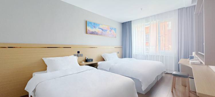 丽呈锦礼酒店(盘锦火车站店)图片