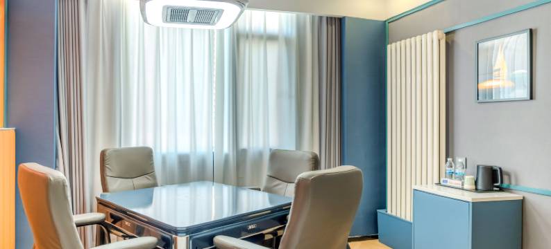 依凡酒店(秦隆步行街店)图片