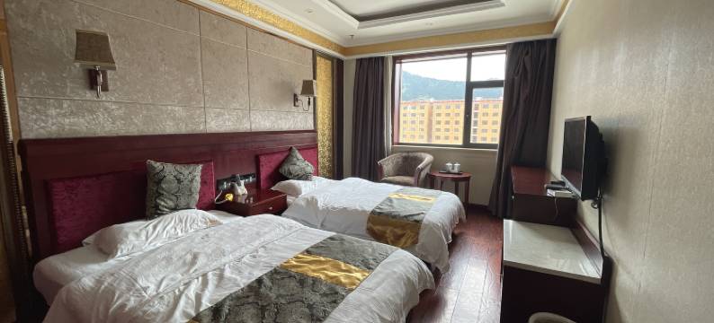 迭部叠州假日酒店图片