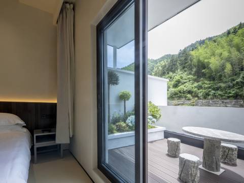 黄山云缦民宿(黄山风景区南大门寨西换乘中心店)图片