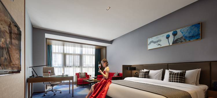 星诺蓝湾酒店(烟台大学国际博览中心店)图片