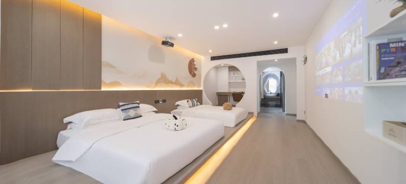 山隐梦居villa智能度假民宿(黄山景区南大门逍遥溪换乘中心店)图片