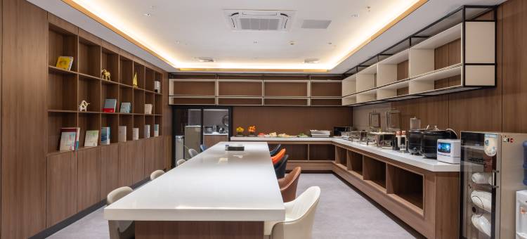 万庭酒店(江南西市二宫地铁站店)图片