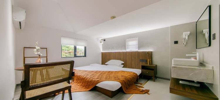 朱家尖海泰宅江|素白轻奢Art·雪羽静界美宿(蜈蚣峙码头店)图片