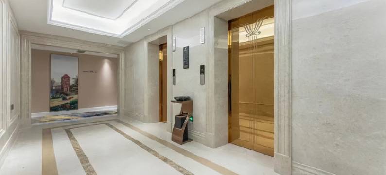 追风电竞酒店(丰城高铁站龙润万达店)图片