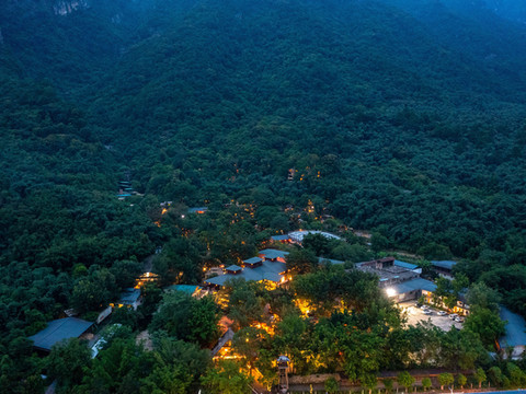 九州驿站(英德天门沟驿站树屋村)