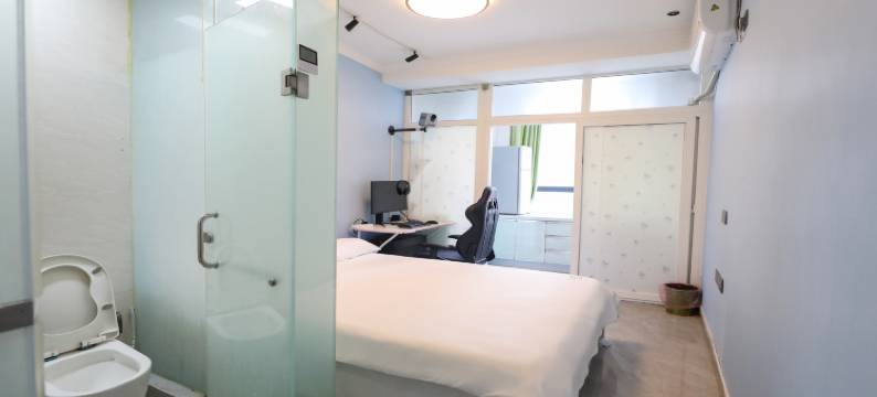 飞鸟电竞酒店(凤城五路地铁站店)图片