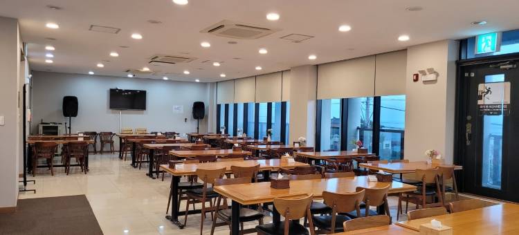 西姆斯酒店(Sims Hotel)图片