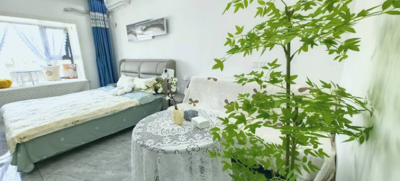 小西家民宿(东海水晶城店)图片