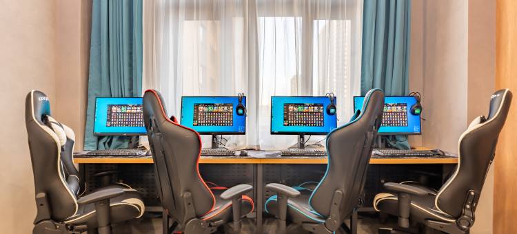 S·电竞酒店(定阳路万达广场店)图片