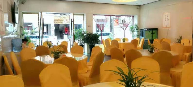 镇远云丰假日酒店(镇远古城店)图片