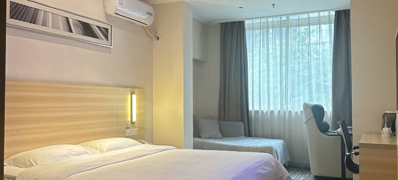 主场电竞酒店(温江南熏大道一段店)图片