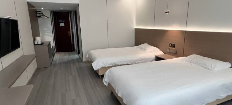 华生优选酒店(兴化吾悦广场店)图片