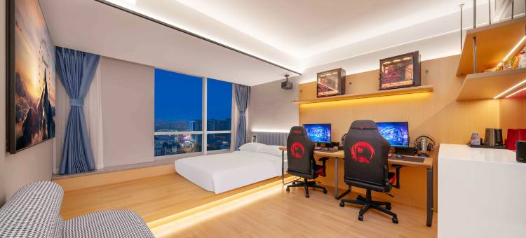 和光玩家国度H·ROG电竞酒店(成都双流机场海滨城购物中心店)图片