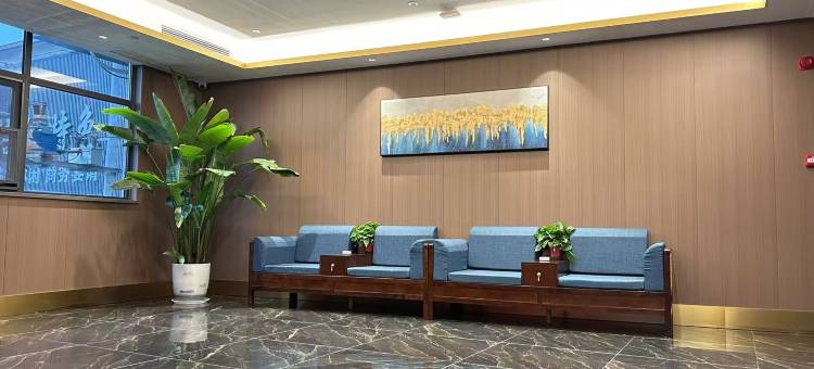 波尔雅宴酒店(一完全学校店)图片