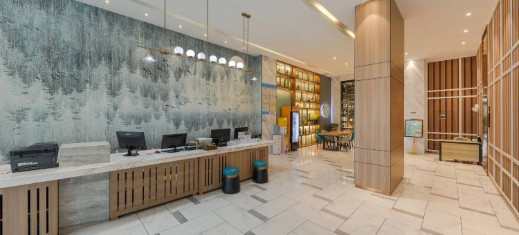 白玉兰酒店(滨海店)图片