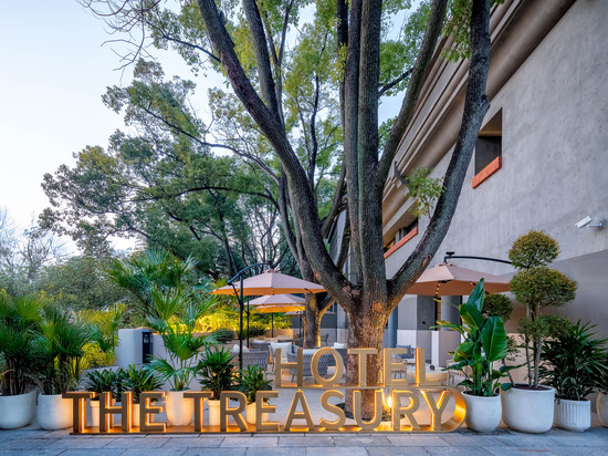 上海金桥EKA天物珍宝酒店