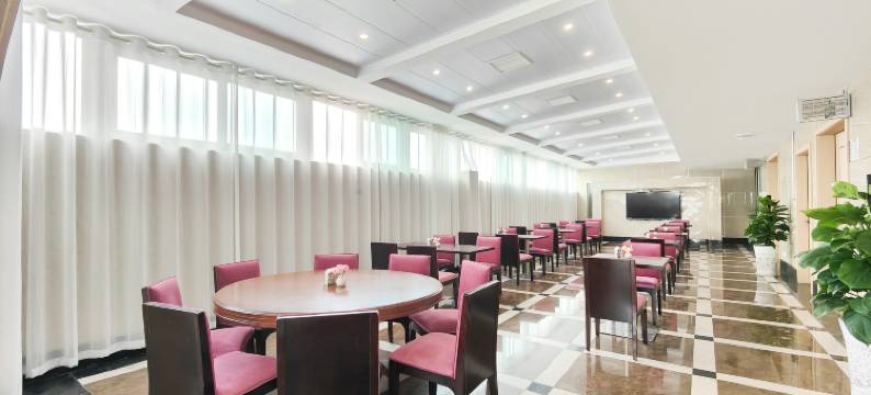 云奢酒店(泸州步步高新天地店)图片