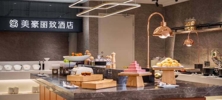 美豪丽致酒店(成都温江大学城凤溪河地铁站店)图片