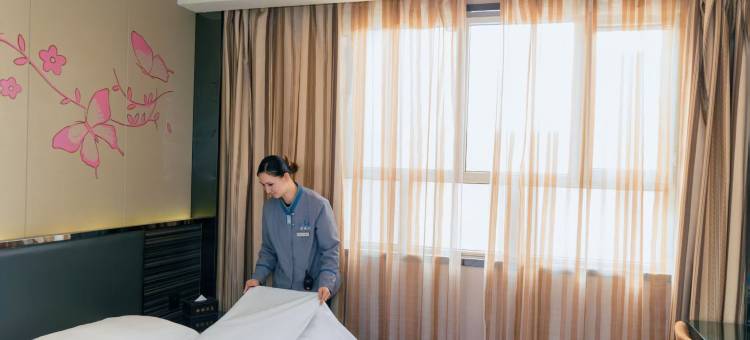 格丽酒店(喀什唐城国际盘橐城店)图片