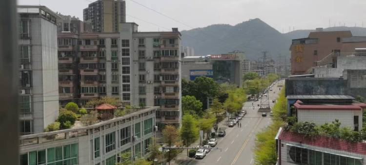 阳山柏曼公寓图片
