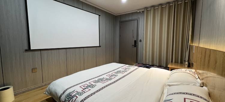 乌兰阡陌·栖舍(茶卡店)图片