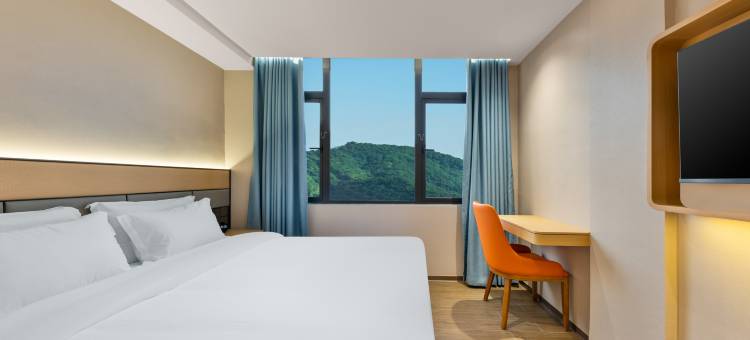 日丽智能酒店(湛江高铁西站店)图片