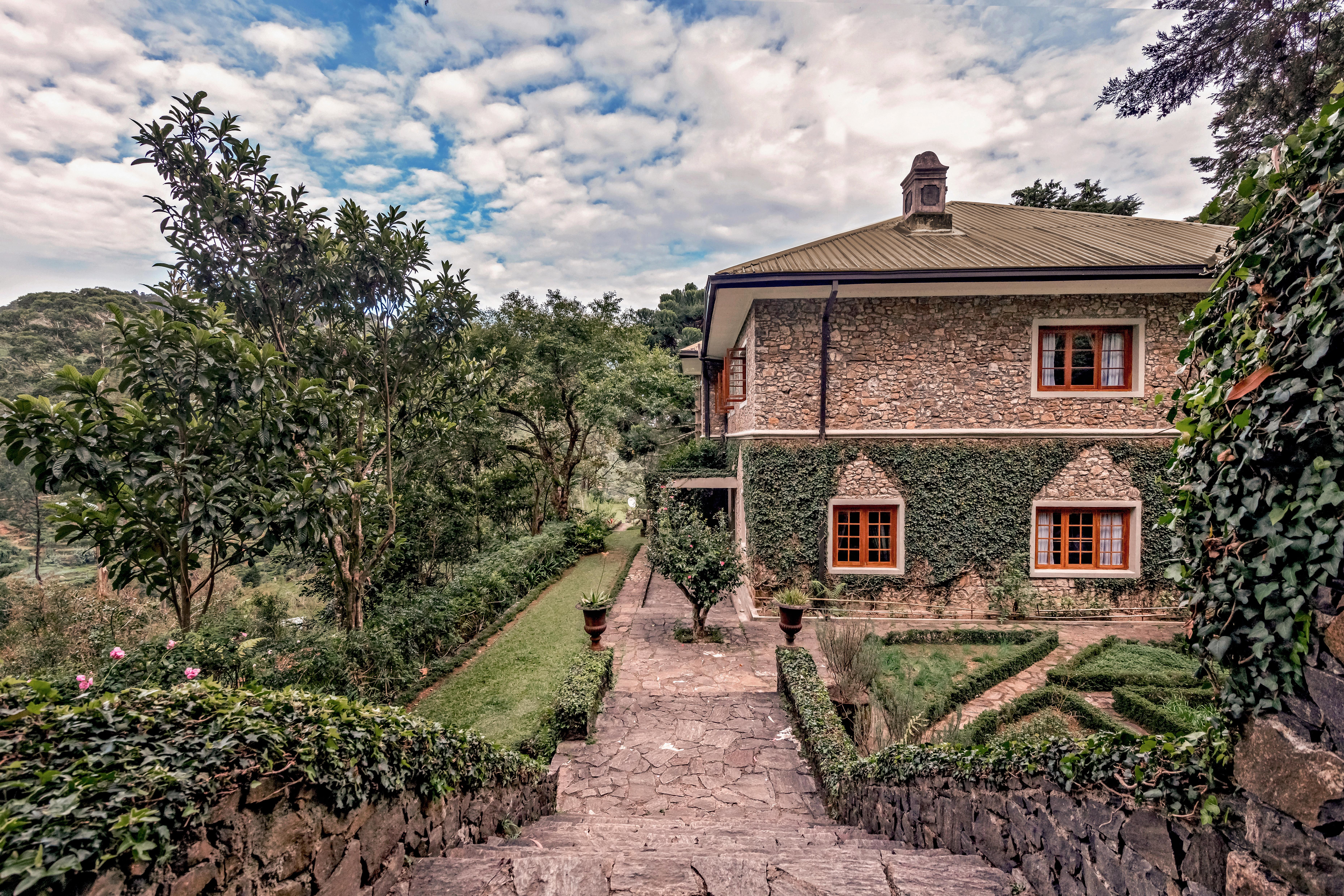 Jetwing Warwick Gardens, A Luxury Reserve Over view