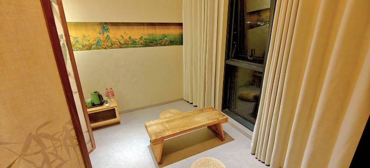 慢此山・息养疗愈空间民宿(万峰林景区将军峰店)图片