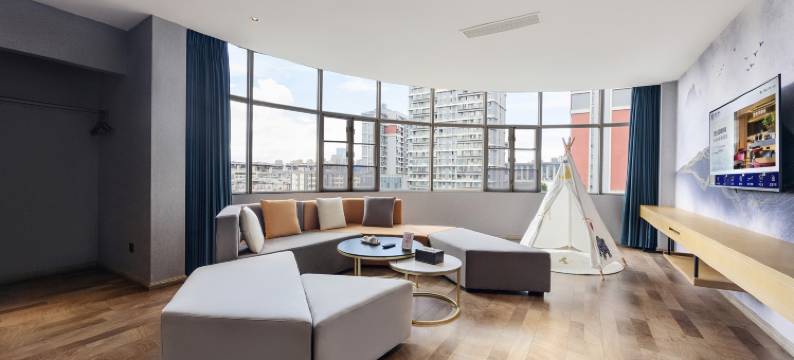 星程酒店(昆明广福路爱琴海购物公园店)图片