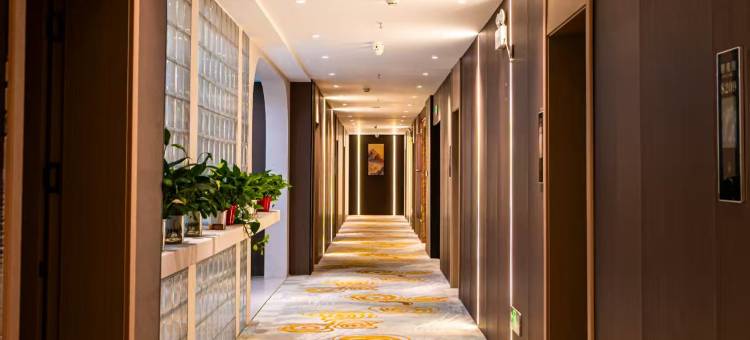 荔波·巷南居| SOUTHBIZ·SMARTROOM 艺术轻奢酒店(荔波古镇店)图片