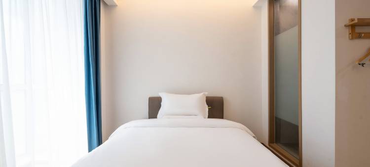 柏纳酒店(安吉九州昌硕广场店)图片