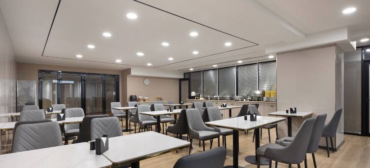 希顾酒店(长沙五一广场火车站地铁站店)图片