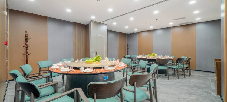 九鼎红商务酒店图片