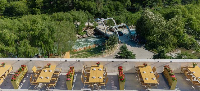 MountainGo 富山恒氧酒店(四姑娘山双桥沟景区店)图片