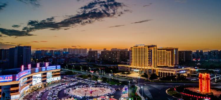 钰伦酒店(乌兰察布之夜高铁站店)图片